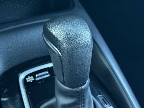 Certified 2024 Toyota Corolla SE FWD image 20