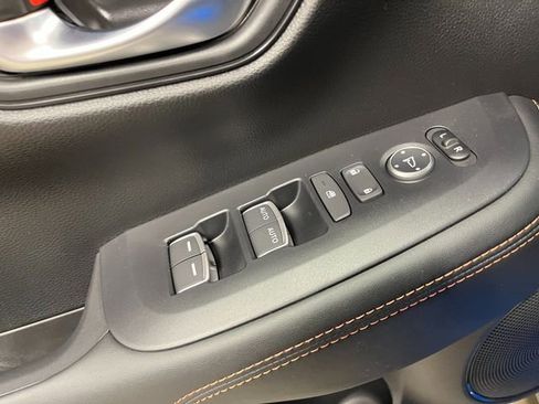 New 2026 Honda HR-V Sport image 14