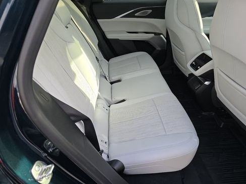 Used 2024 Cadillac Lyriq Sport image 22