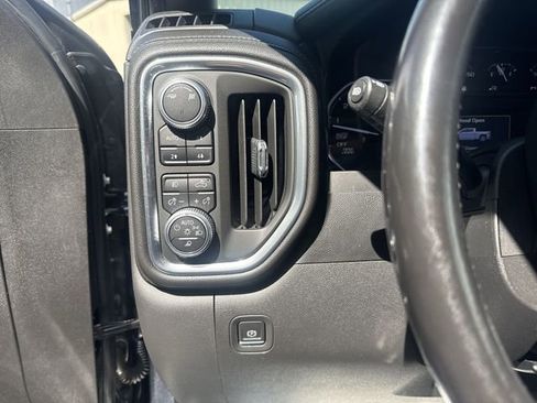 Used 2019 GMC Sierra 1500 SLT w/ SLT Premium Plus Package AWD/4WD image 26