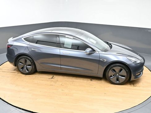 Used 2018 Tesla Model 3 Mid Range image 47