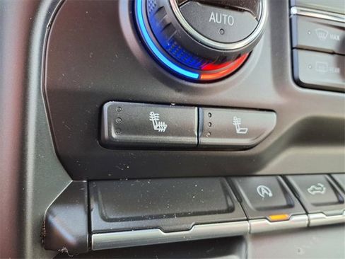 Used 2021 Chevrolet Silverado 1500 RST image 11