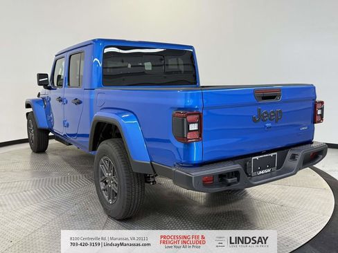 New 2026 Jeep Gladiator Sport AWD/4WD image 6