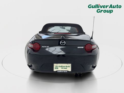 Used 2016 MAZDA MX-5 Miata Club RWD image 7