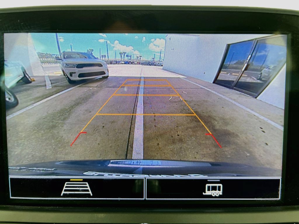 Used 2022 Chevrolet Blazer LT AWD/4WD image 14