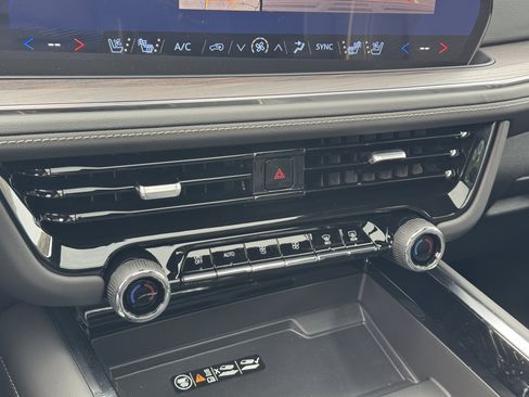 New 2026 Chevrolet Suburban Premier w/ Sun And Tow Package image 23