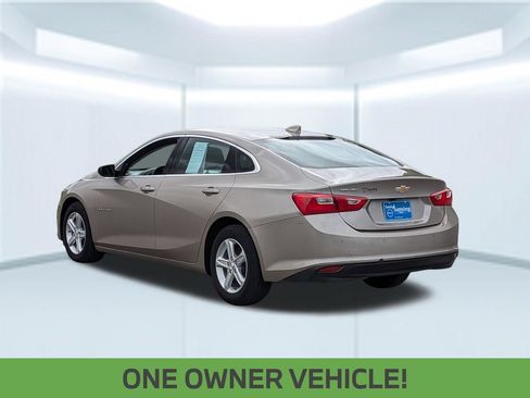 Used 2025 Chevrolet Malibu LT FWD image 4