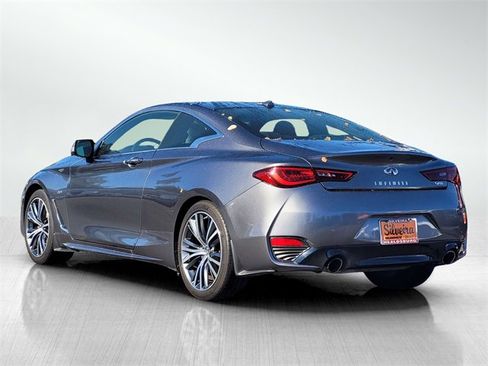 Used 2018 INFINITI Q60 2.0t w/ Moonroof Package image 7