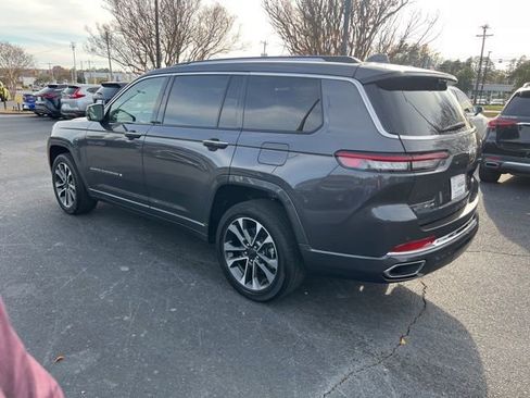 Used 2021 Jeep Grand Cherokee L Overland w/ Advanced Protech Group III image 3