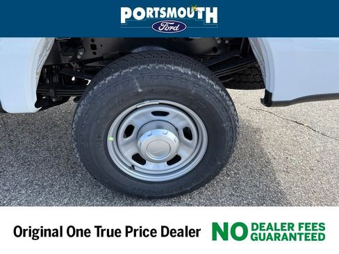 New 2026 Ford F350 XL w/ FX4 Off-Road Package AWD/4WD image 27