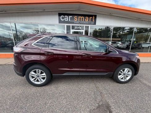 Used 2018 Ford Edge SEL w/ Equipment Group 201A AWD/4WD image 8