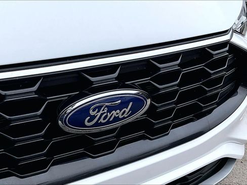 Certified 2023 Ford Escape ST-Line w/ Tech Pack #1 image 29