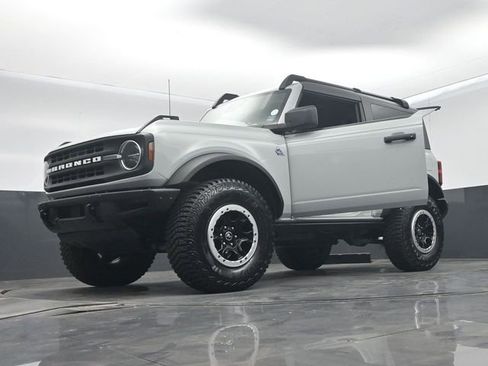 Certified 2021 Ford Bronco Black Diamond w/ Sasquatch Package AWD/4WD image 71