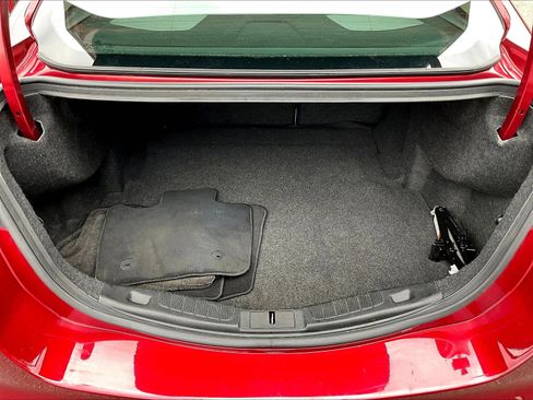 Used 2017 Ford Fusion SE w/ Equipment Group 201A FWD image 35