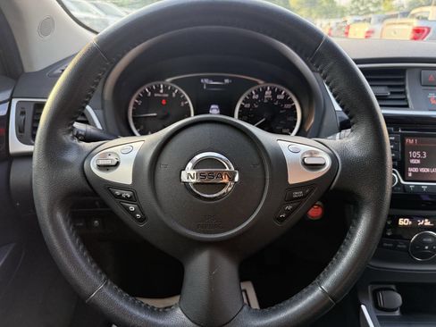 Used 2018 Nissan Sentra SV FWD image 23