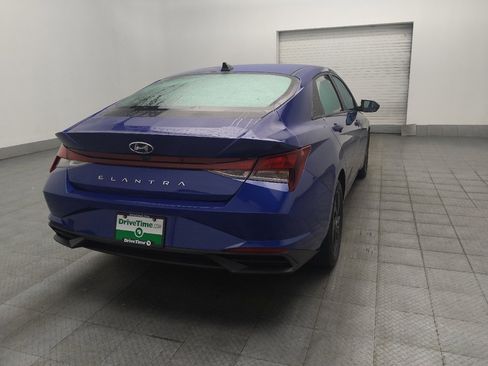 Used 2023 Hyundai Elantra SEL FWD image 9