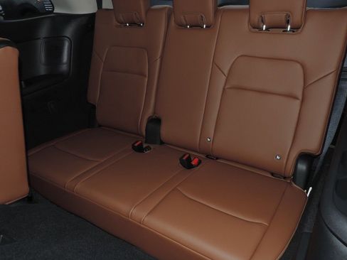 New 2025 Nissan Pathfinder Platinum w/ Cargo Package image 20