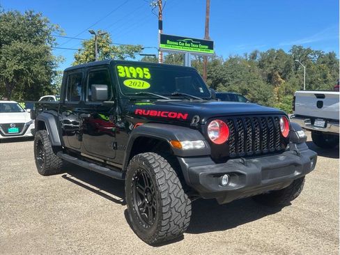 Used 2021 Jeep Gladiator Sport image 1
