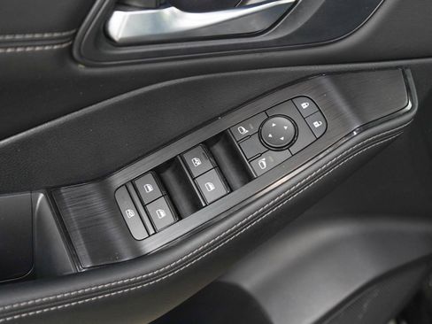 Used 2023 Nissan Rogue SV w/ SV Premium B Package AWD/4WD image 20