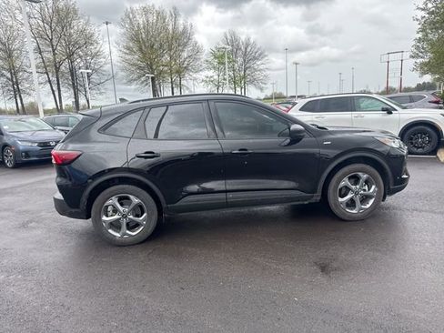 Used 2025 Ford Escape ST-Line w/ Tech Pack #1 AWD/4WD image 9