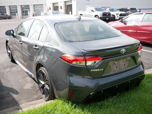 Certified 2023 Toyota Corolla SE w/ Carpet Mat Package (TMS) FWD image 8