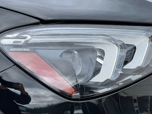 Used 2023 Mercedes-Benz GLE 350 4MATIC image 10