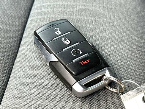 Used 2023 RAM 1500 Lone Star image 29