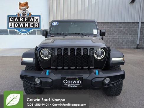 Used 2023 Jeep Wrangler Unlimited w/ Cold Weather Group AWD/4WD image 8