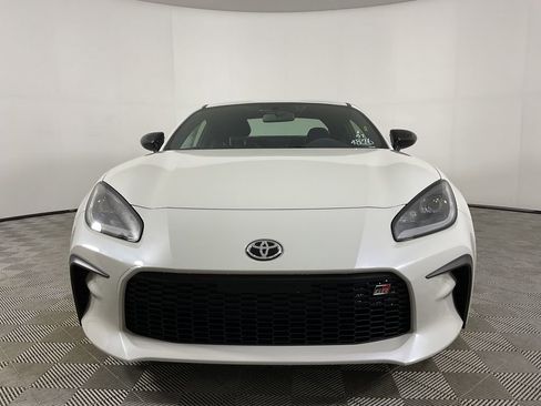 New 2026 Toyota GR86 Premium image 2