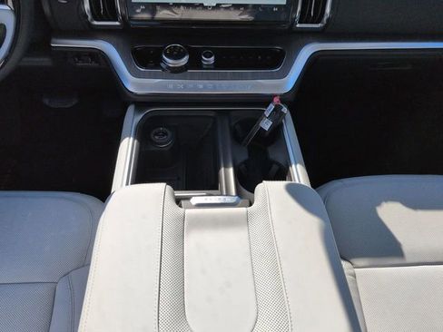 New 2025 Ford Expedition Platinum w/ Platinum Ultimate Package image 19