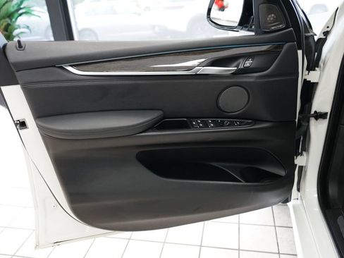 Used 2017 BMW X5 xDrive35i AWD/4WD image 26