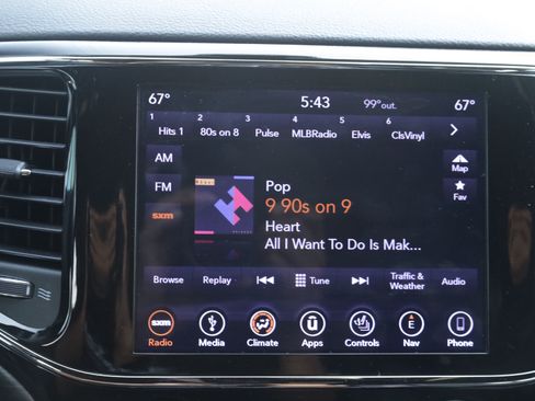 Used 2019 Jeep Grand Cherokee Altitude AWD/4WD image 23