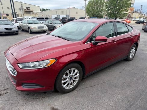 Used 2016 Ford Fusion S FWD image 23