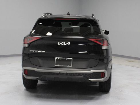 Used 2024 Kia Sportage X-Pro AWD/4WD image 11