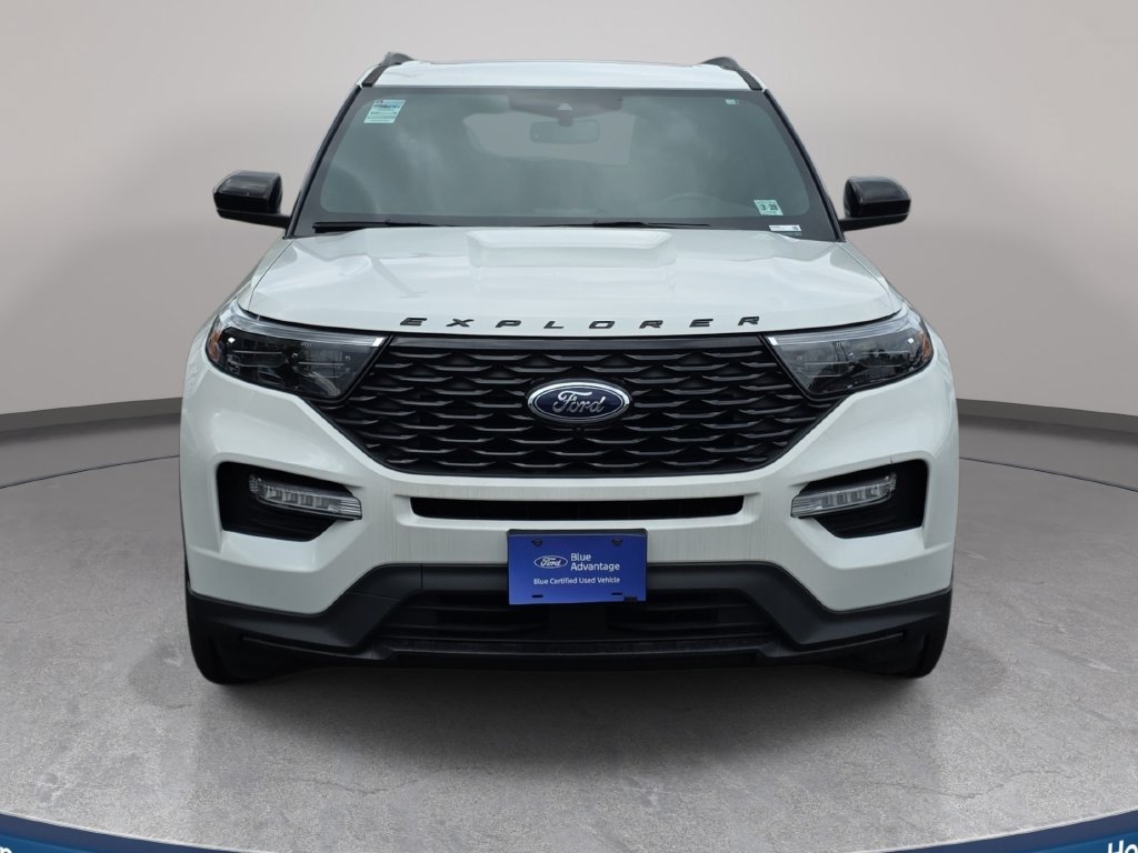 Certified 2023 Ford Explorer ST-Line w/ Class IV Trailer Tow Package AWD/4WD image 2