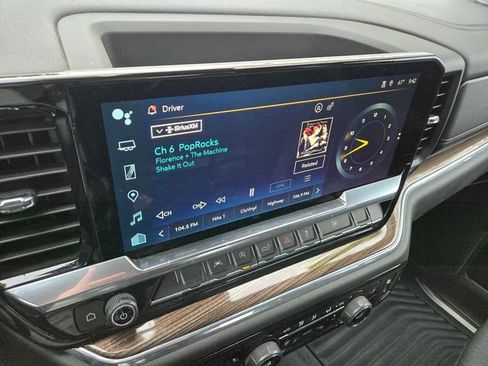 Used 2024 Chevrolet Silverado 1500 LT image 20