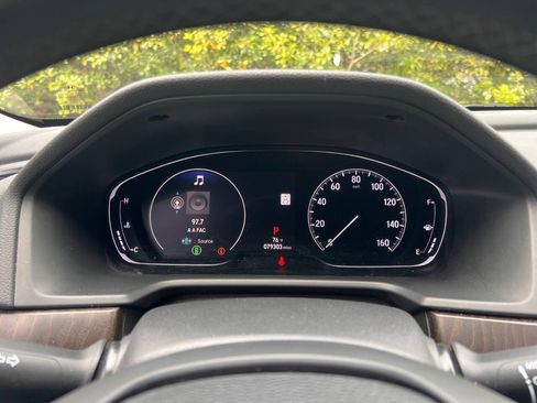Used 2018 Honda Accord Touring image 23