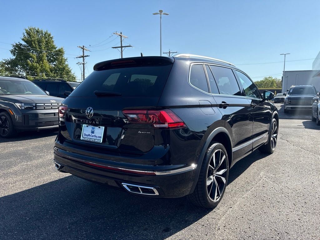 Used 2022 Volkswagen Tiguan SEL Premium R-Line AWD/4WD image 7