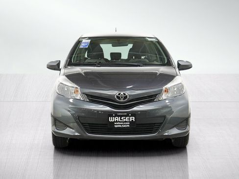 Used 2013 Toyota Yaris L FWD image 8