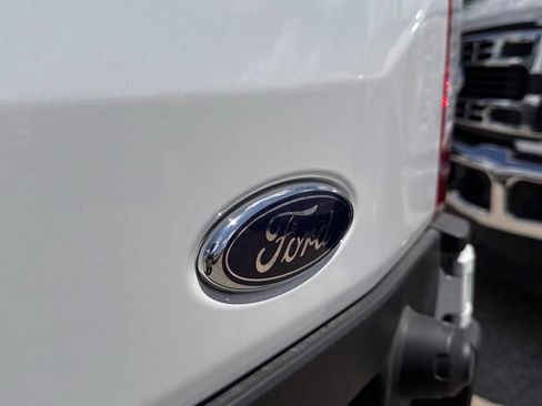 Used 2024 Ford Transit 150 Low Roof RWD image 34