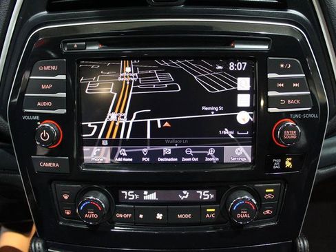 Used 2021 Nissan Maxima Platinum w/ 40th Anniversary Package FWD image 16