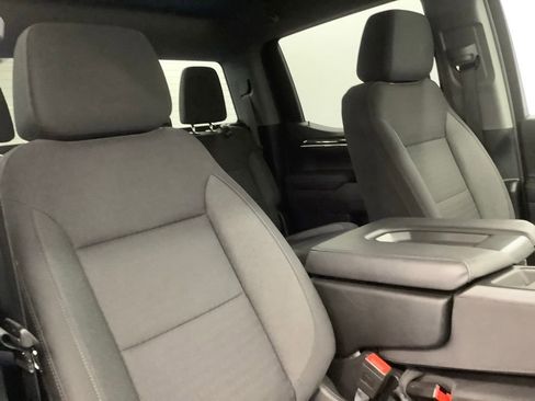 Used 2025 Chevrolet Silverado 1500 LT AWD/4WD image 25