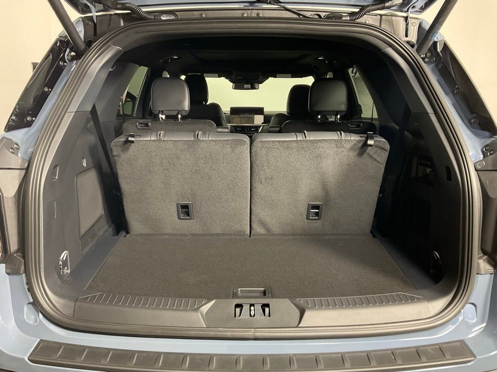 New 2026 Ford Explorer ST w/ Sun And Sound Package AWD/4WD image 11