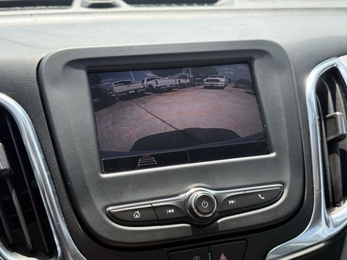 Used 2024 Chevrolet Equinox LT FWD image 22
