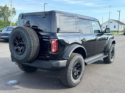 New 2025 Ford Bronco Outer Banks w/ Sasquatch Package image 3