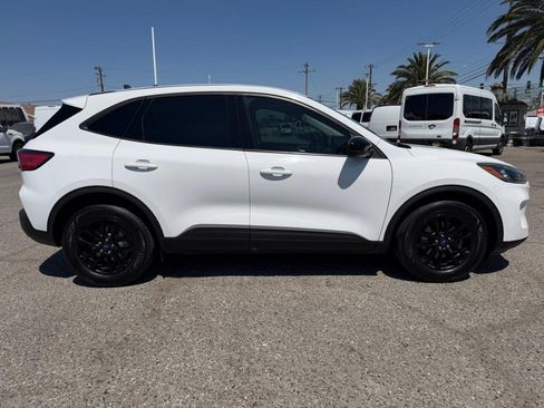 Used 2020 Ford Escape SE Sport FWD image 4