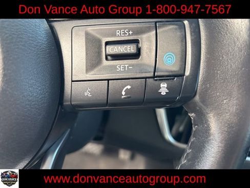 Used 2022 Nissan Rogue SL w/ SL Premium Package image 26