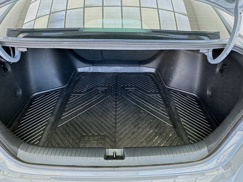 Used 2025 Honda Accord Sport image 18