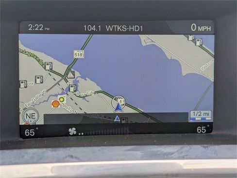 Used 2017 Volvo S60 T5 Inscription Platinum image 22