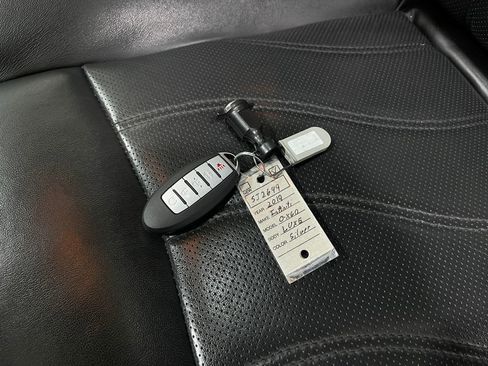 Used 2019 INFINITI QX60 Luxe w/ Essential Package image 39